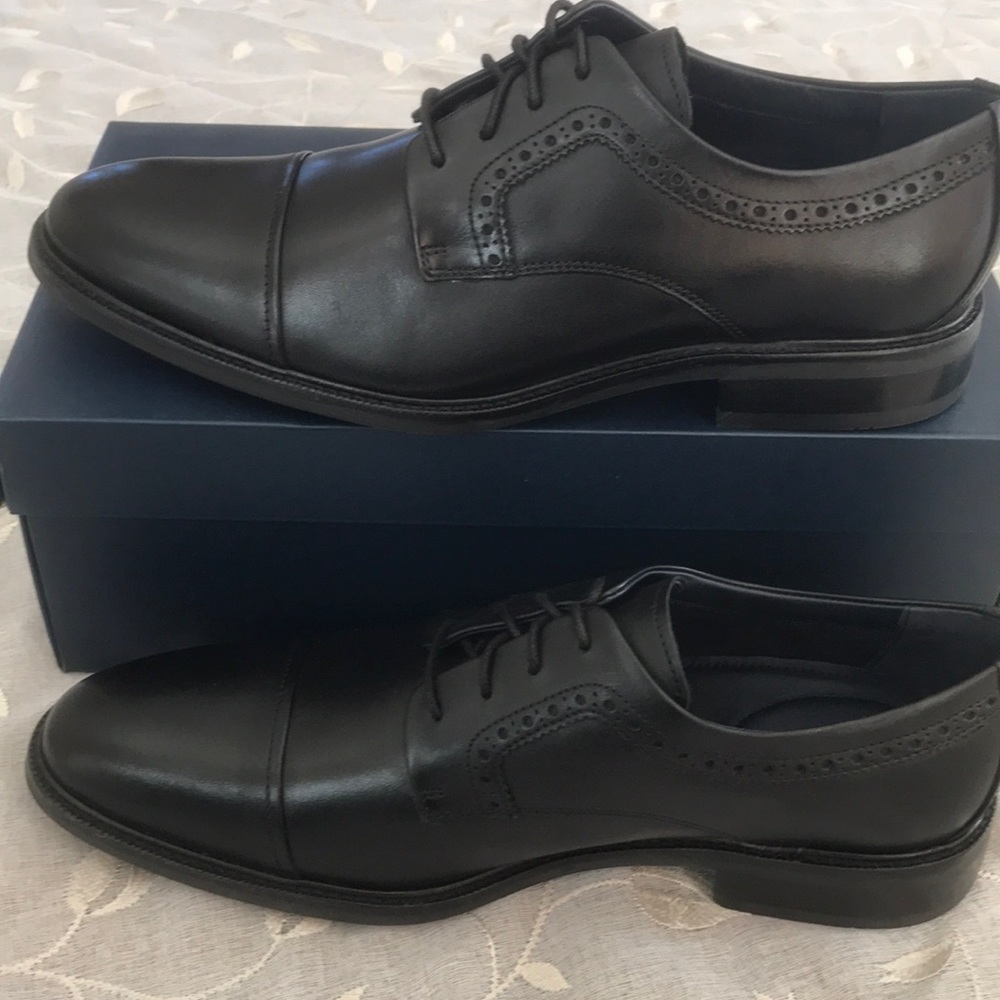 COLE HAAN Buckland Cap Toe Oxford - Picture 5 of 8